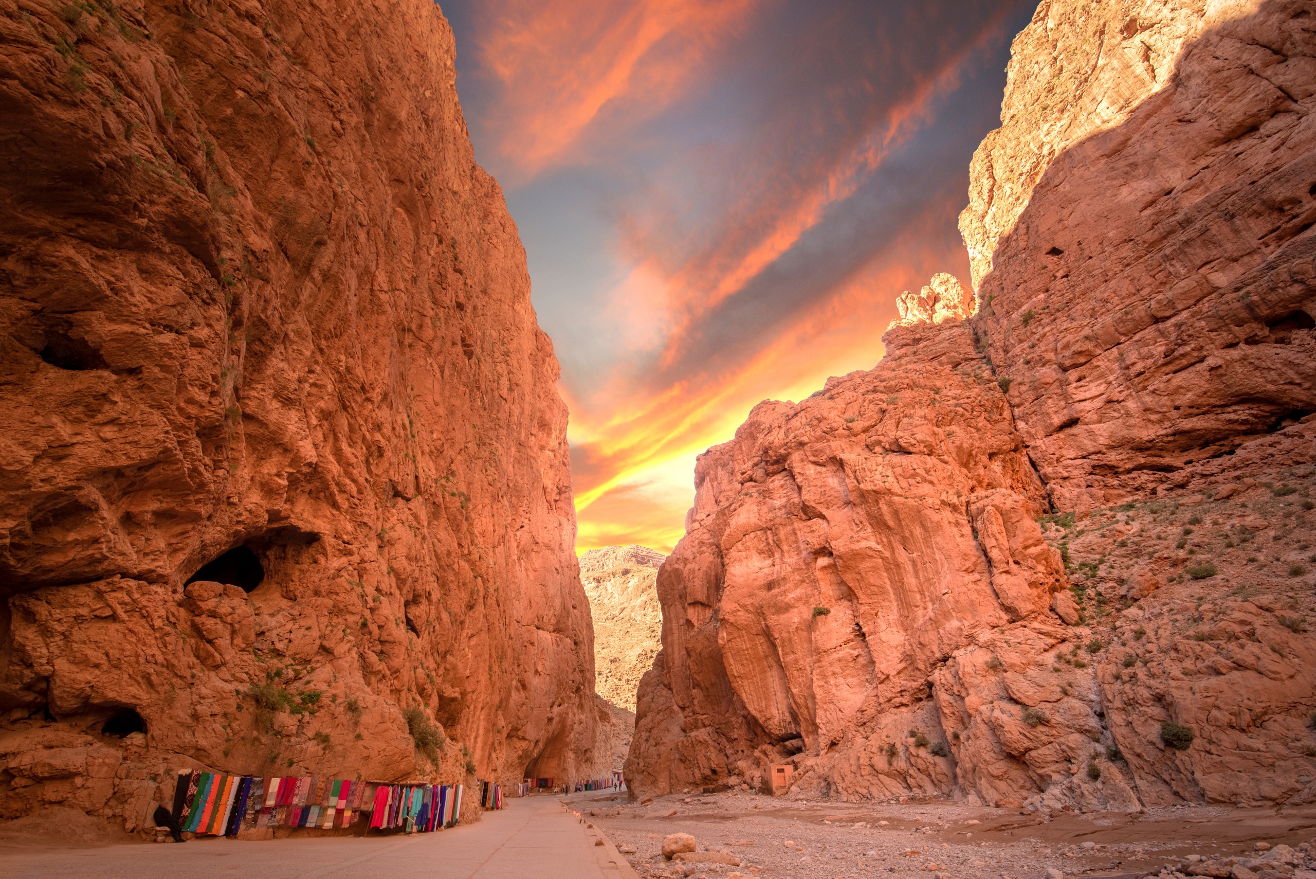 Day 2 : OUARZAZATE - DADES GORGES - TINGHIR